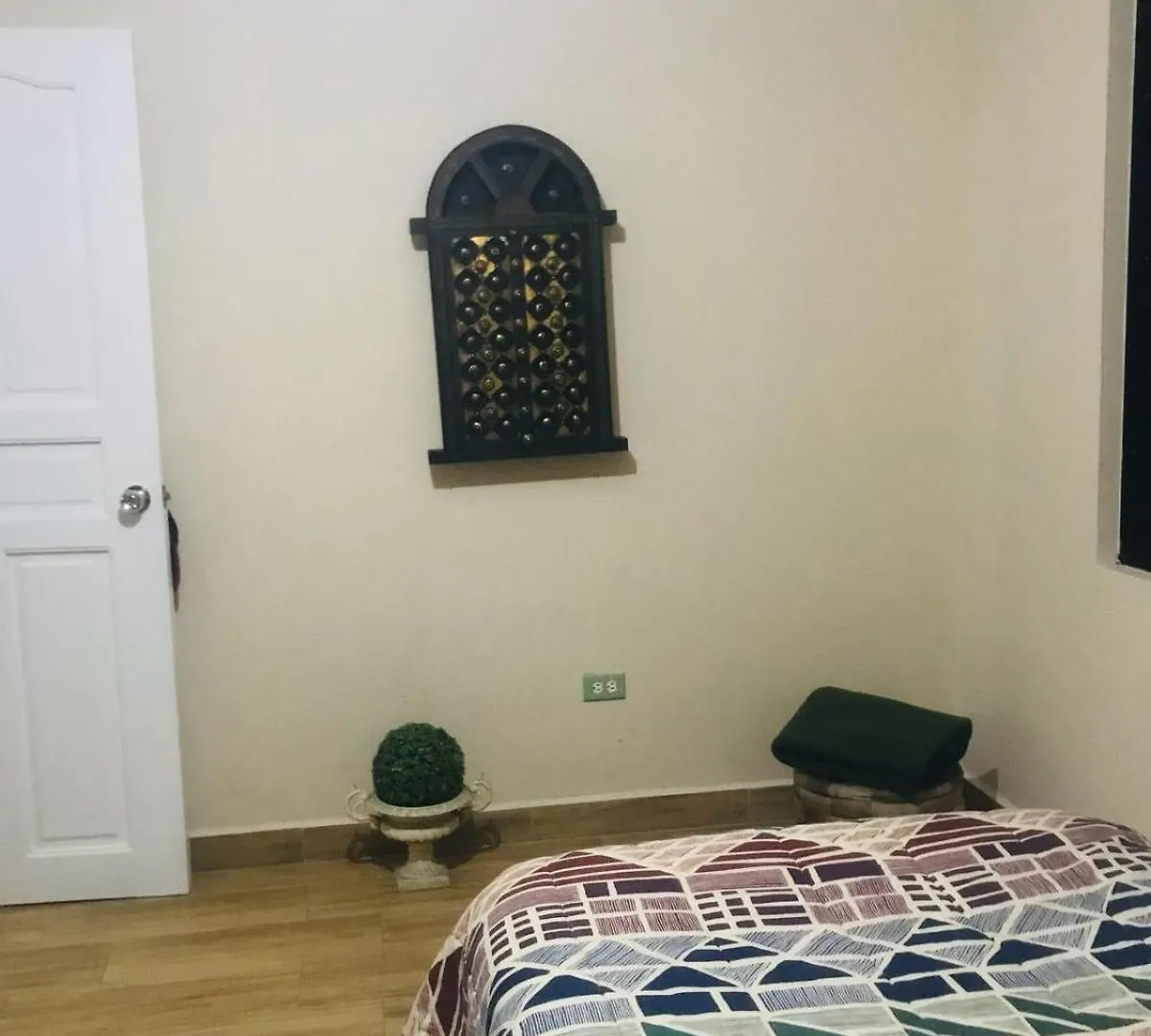 Homestay Habitacion En Quito Tumbaco